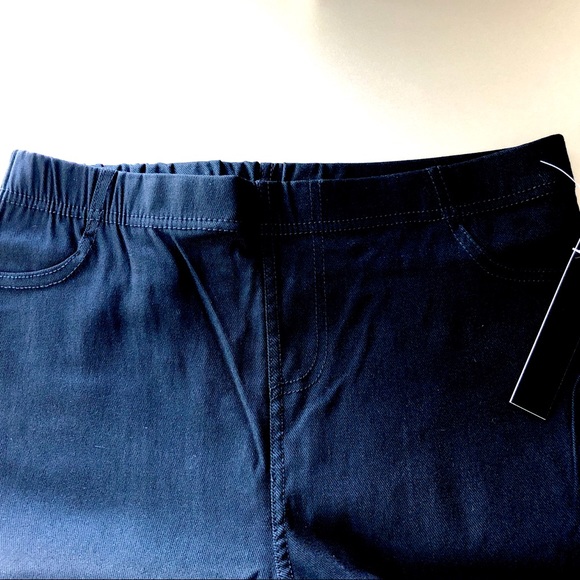 Black Moto Jeggings - Picture 4 of 4